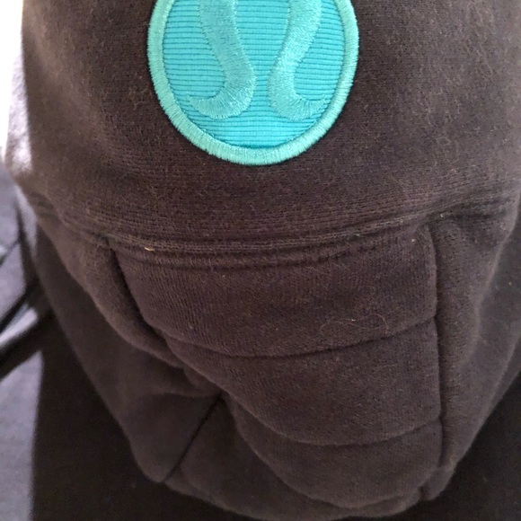 ❌SOLD❌Lululemon Vest/Hoodie size 8 Navy - Picture 5 of 7